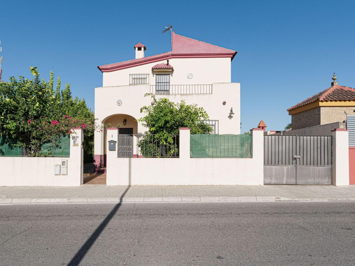 Belvilla By Oyo Casa De Rudi Sevilla Exterior foto